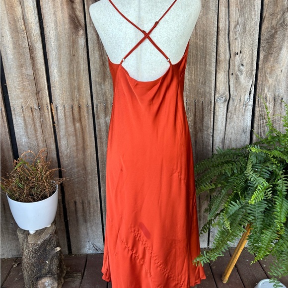 Show Me Your Mumu Silk Look Slip Dress L Orange Satin Cowl Neck Midi StrappyBack - Picture 2 of 13